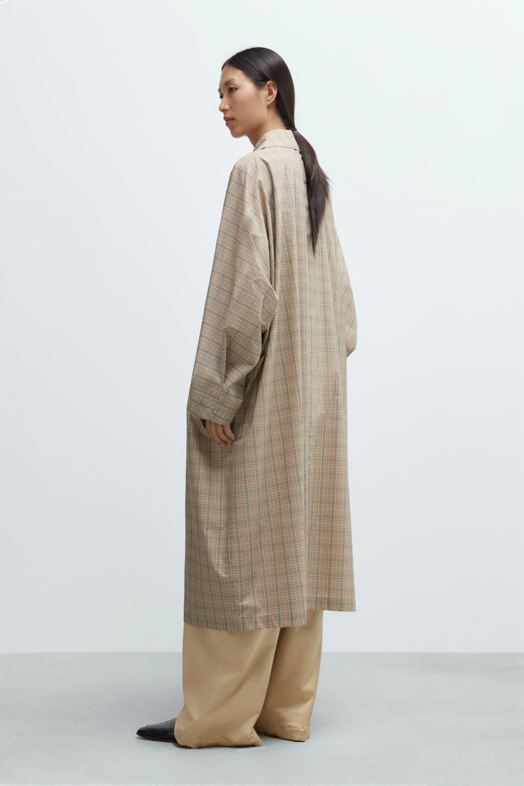 BATWING TRENCH - Image 3