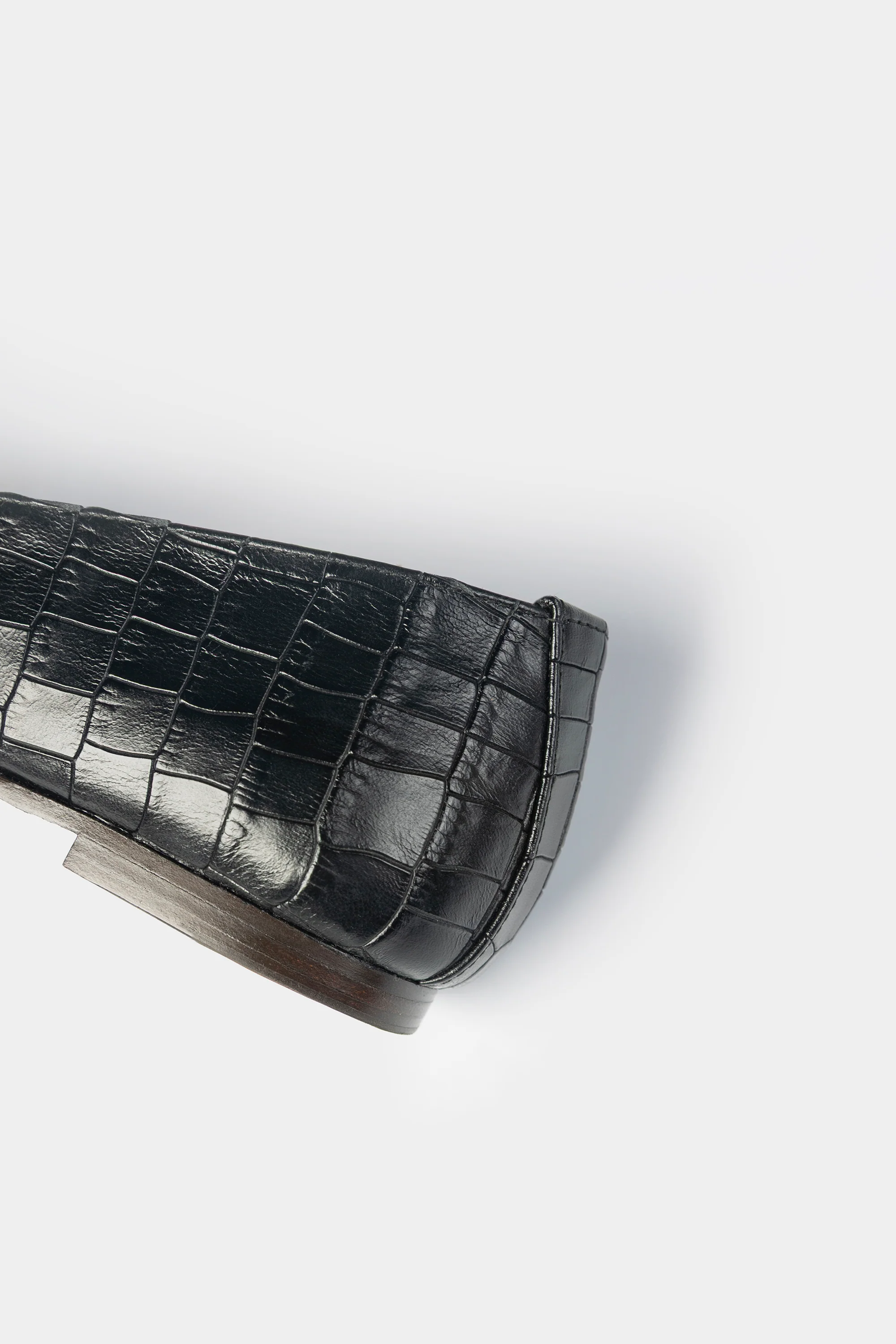 POINTY CROCODILE LOAFER - Image 5