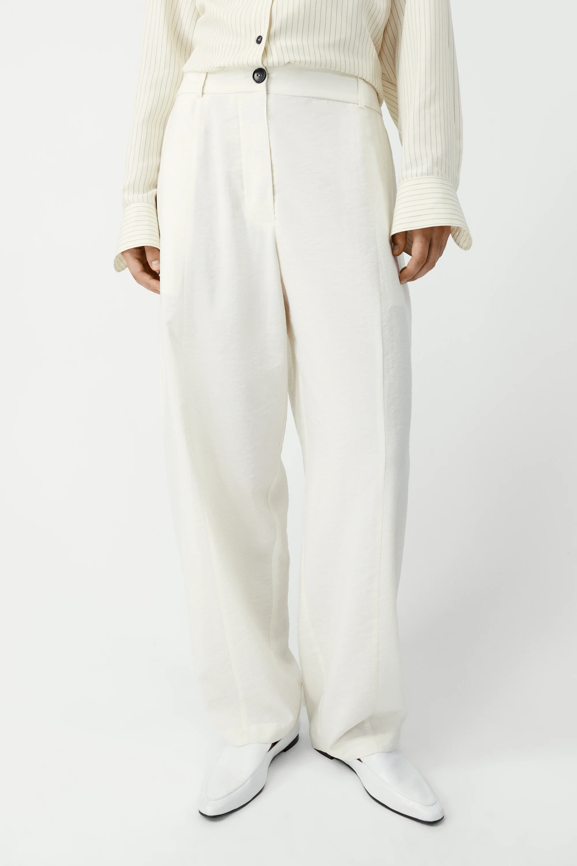 SILK BARREL PANTS - Image 2
